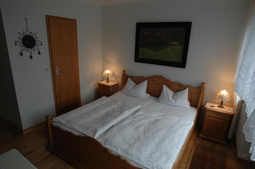 Hotel Adam Саарбрюккен Номер фото